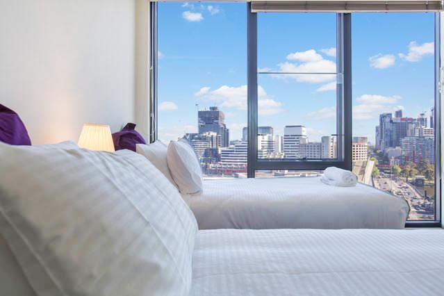 Mj Shortstay Whiteman St Apartment Melbourne Bagian luar foto